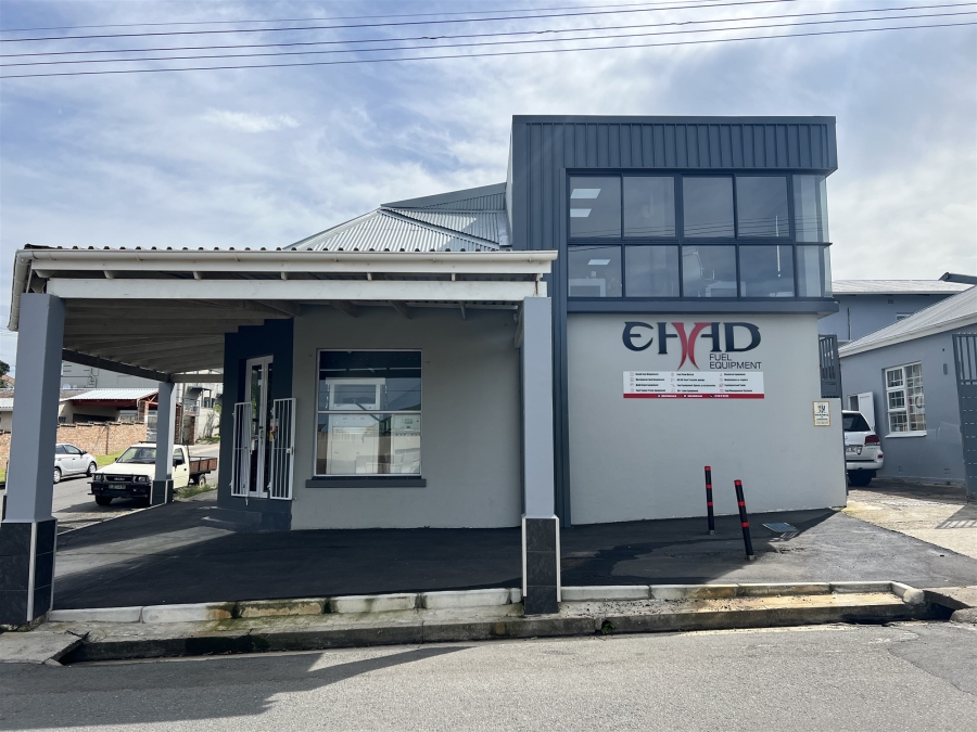 Commercial Property for Sale in Berea Eastern Cape